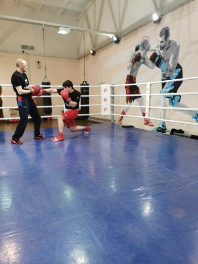 Тренировки по боксу групповые Спорткомплекс МИИТа  (разовая тренировка) - купить в Домбае