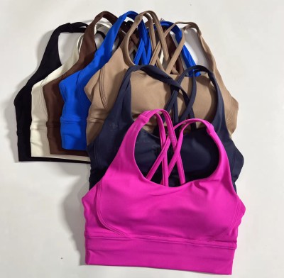 Топ спортивный StrongHold - купить в Домбае